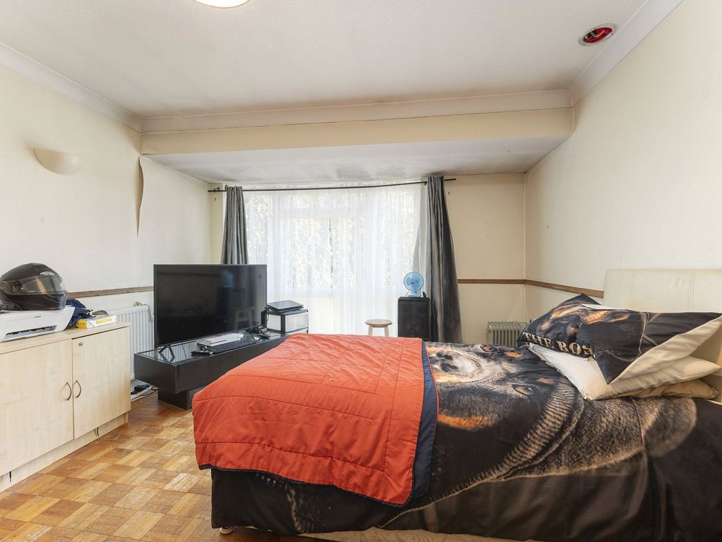 Property photo 3 of 15 Picture No. 08