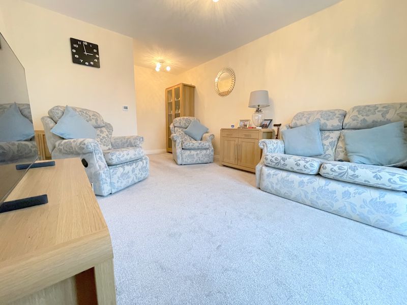 Property photo 3 of 17 Springfield Meadows