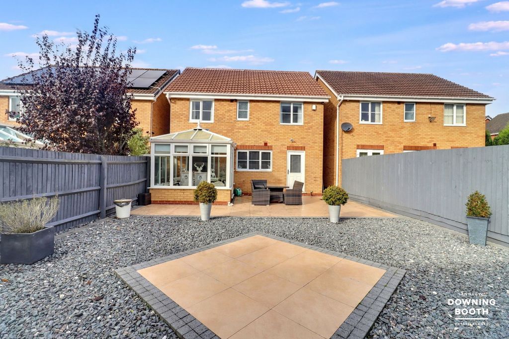 Property photo 3 of 38