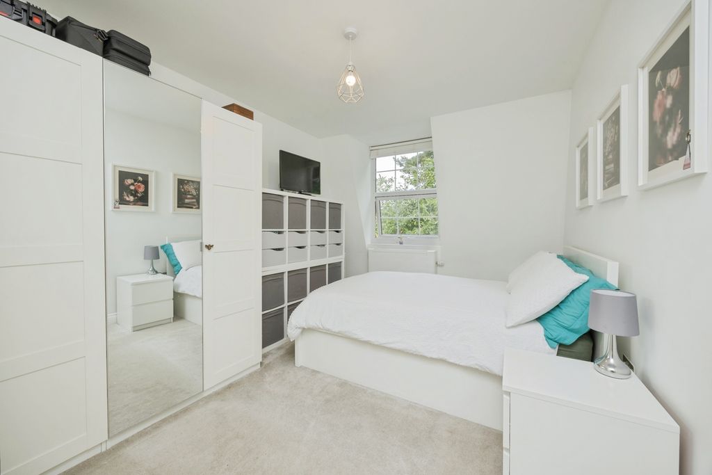 Property photo 3 of 16 Pbox-Img.Jpg
