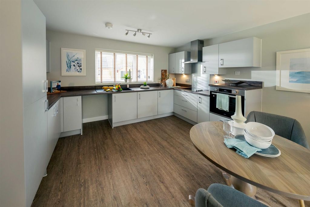 Property photo 2 of 16 2.Jpg