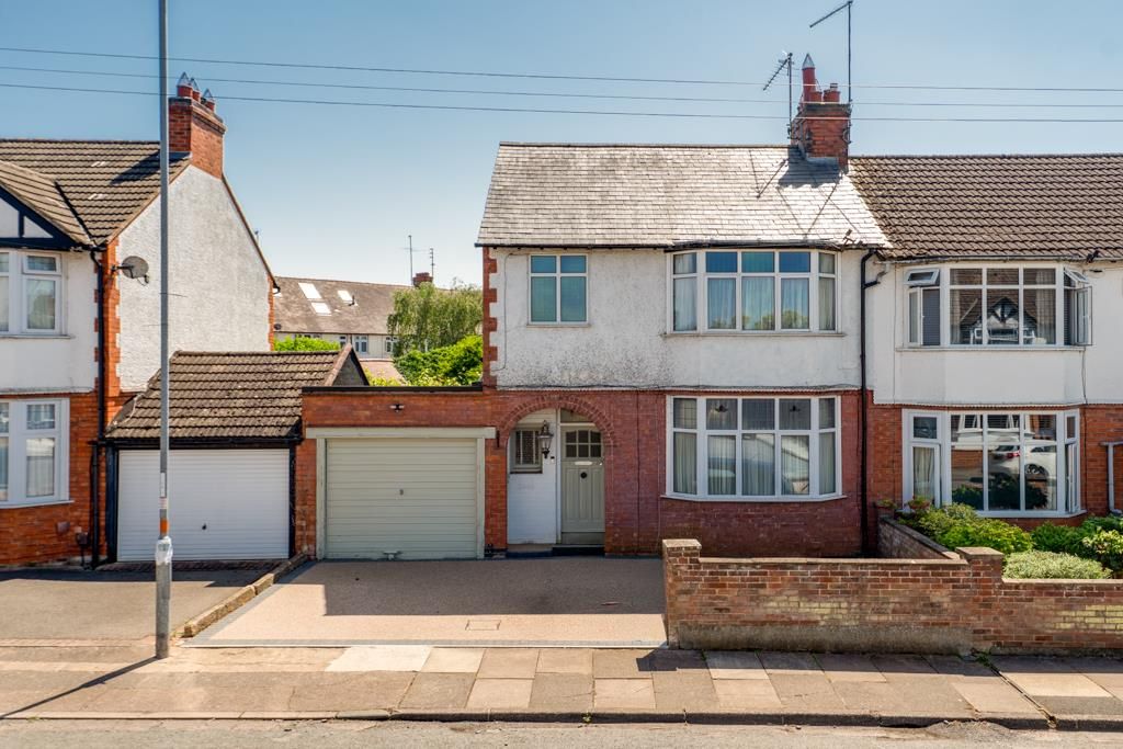 Property photo 1 of 42 120 The Drive, Northampton (34 Of 46).Jpg