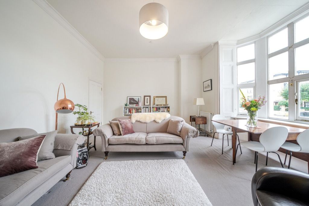 Property photo 3 of 17 Picture No. 04