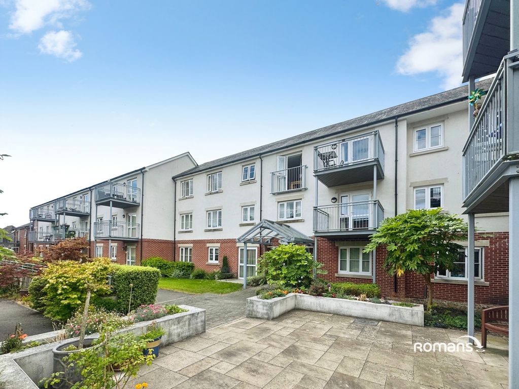 Property photo 1 of 8 Pbox-Img.Jpg