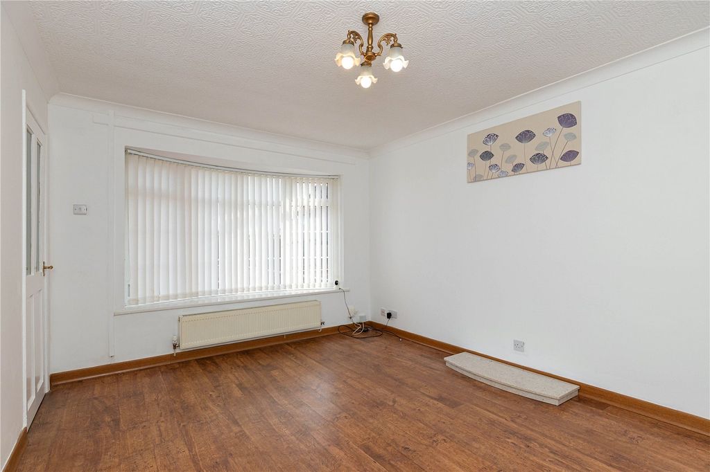 Property photo 3 of 14 Living Room