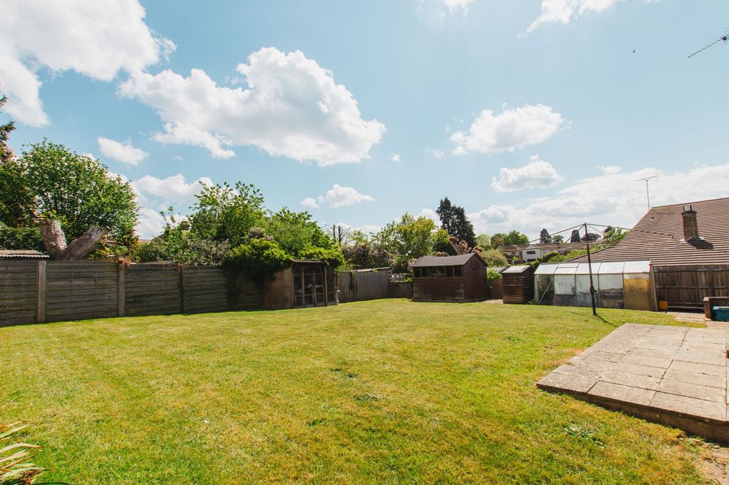 Property photo 2 of 19