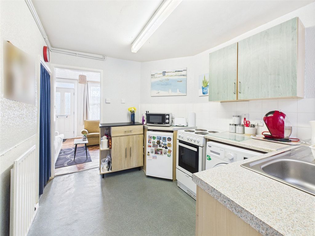 Property photo 2 of 10 Picture No. 14