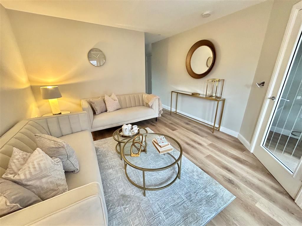 Property photo 2 of 16 Image