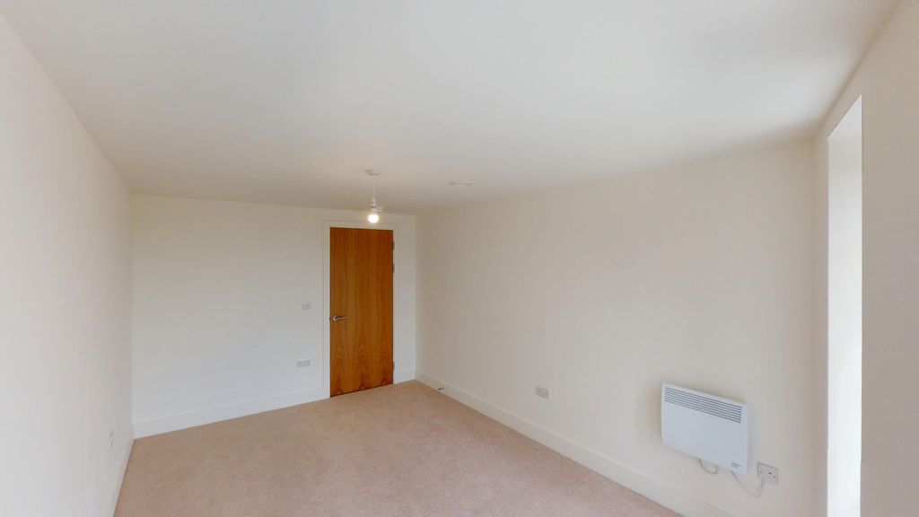 Property photo 3 of 10 Bedroom- Angle 2