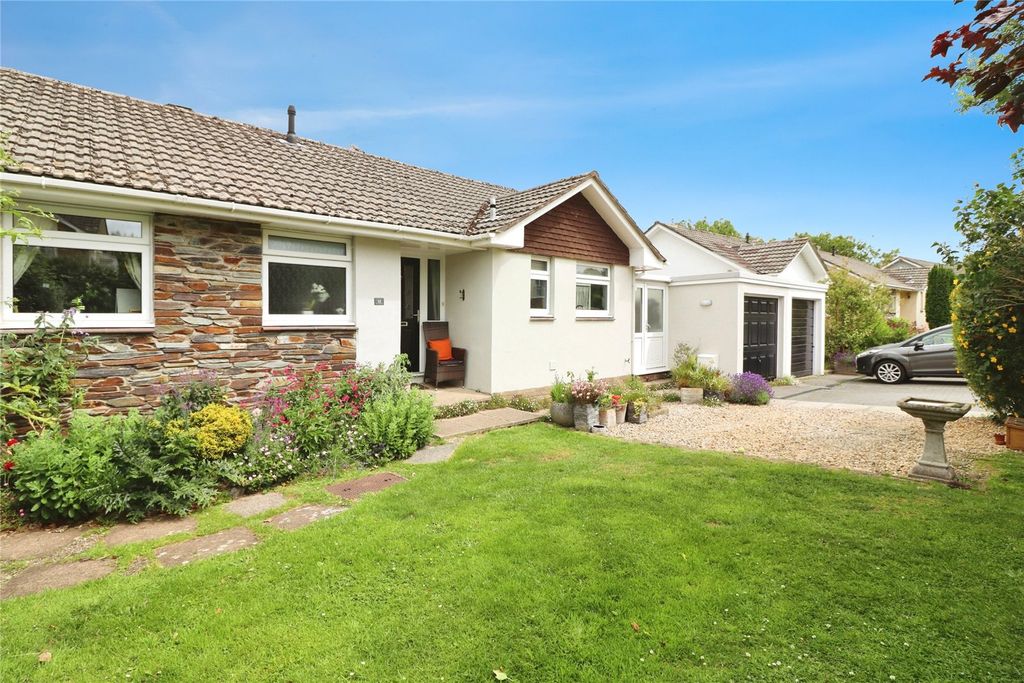 Property photo 1 of 26 Picture No. 11