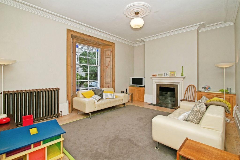 Property photo 2 of 15 Photo