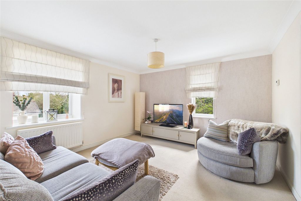 Property photo 2 of 8 Picture No. 08