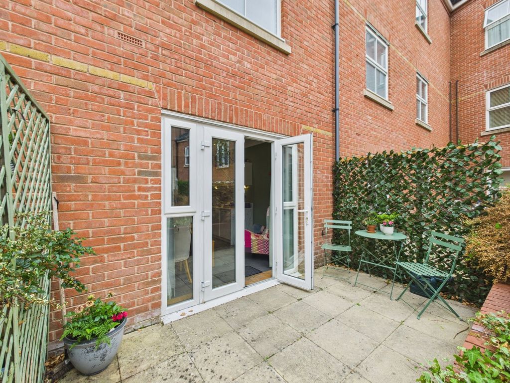 Property photo 2 of 13 Picture No. 28