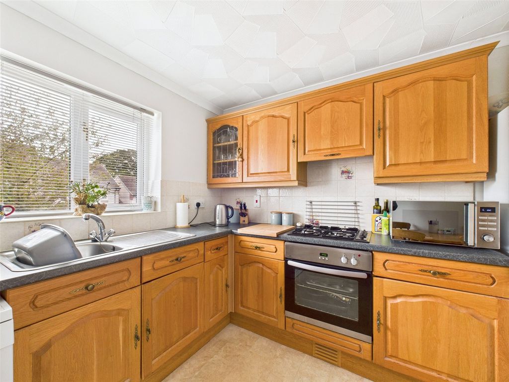 Property photo 3 of 13 Picture No. 10