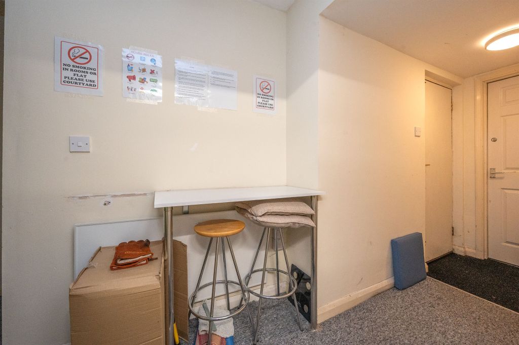 Property photo 3 of 4