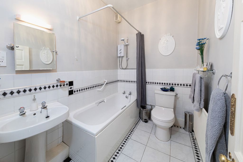 Additional image 12 of 3 bed flat for saleYew Tree & Lawn Apartment, Belford Hall, Belford, Northumberland NE70