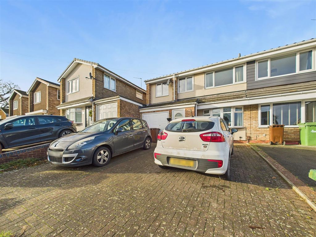 Property photo 1 of 36 Cam01407G0-Pr0044-Still040.Jpg