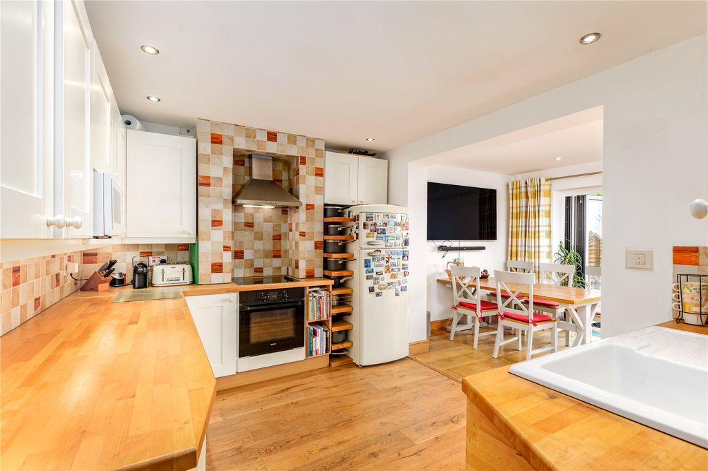Property photo 3 of 13 Picture No. 08