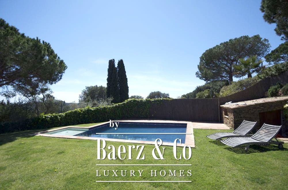 Property photo 3 of 25