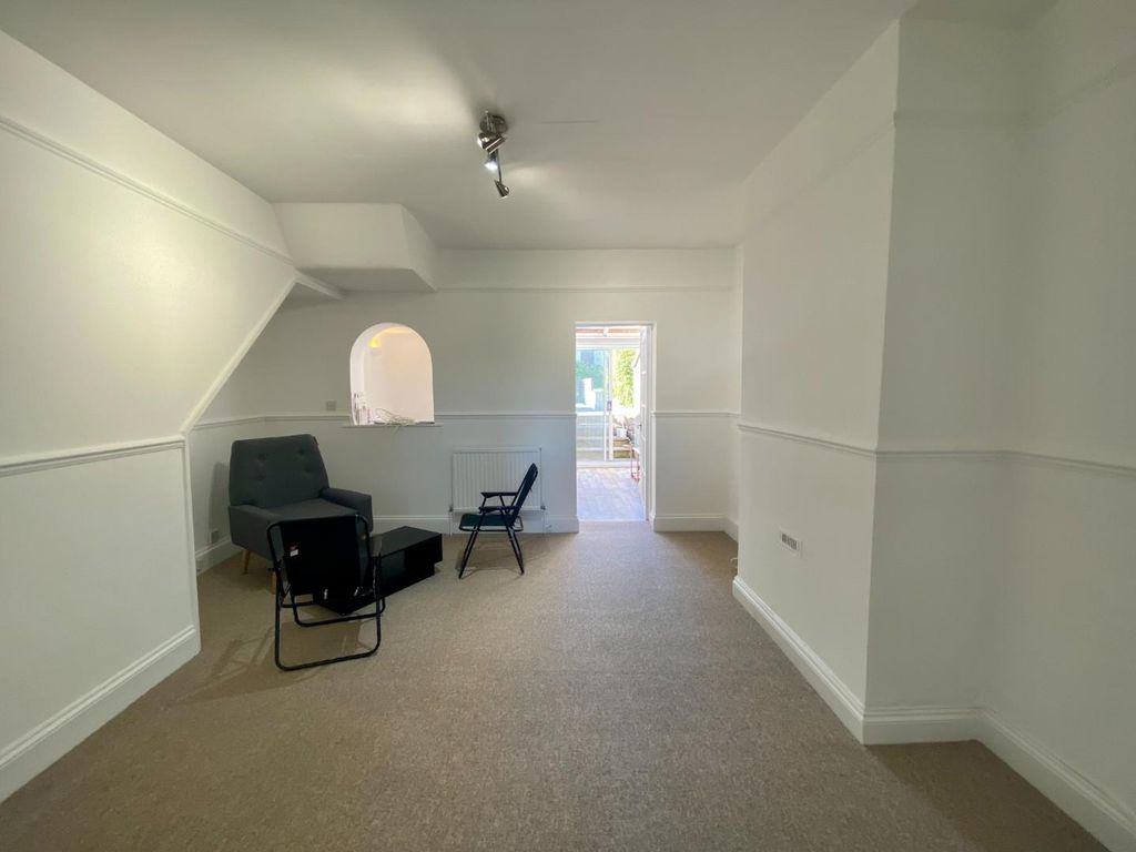 Property photo 2 of 10 Reception.Jpeg