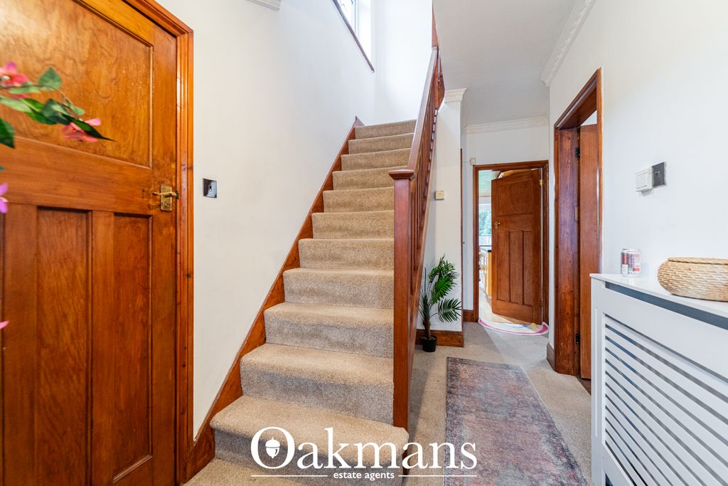 Property photo 2 of 35 Hallway