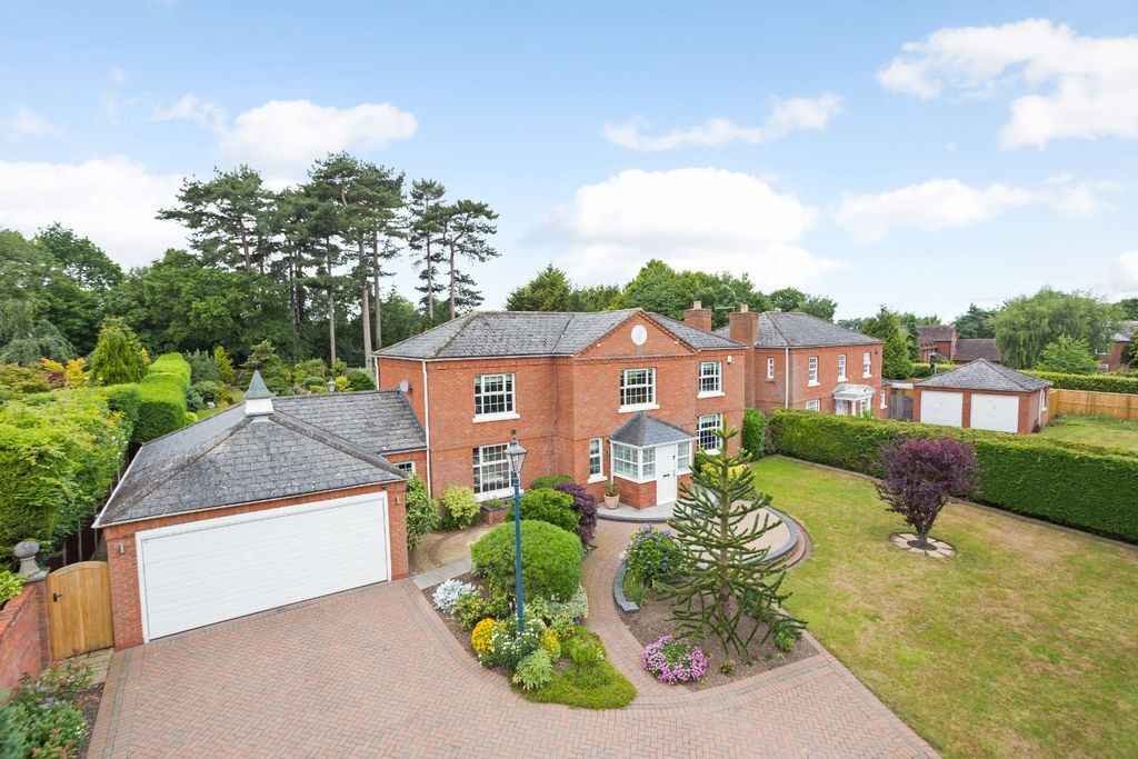 Property photo 2 of 47 4865427