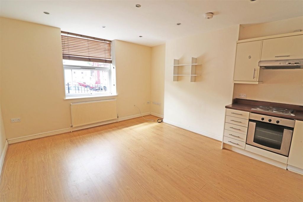 Property photo 3 of 7