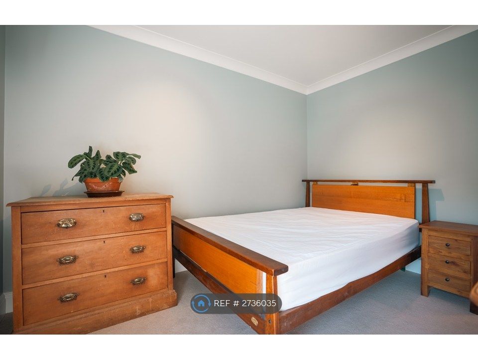 Property photo 3 of 13 Bedroom 1
