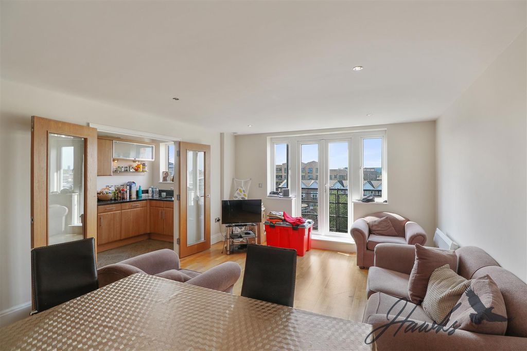 Property photo 2 of 10 Af2Bace3-Ffa4-40B0-B577-c84756E9B2c1Lehbf - 43 Oak