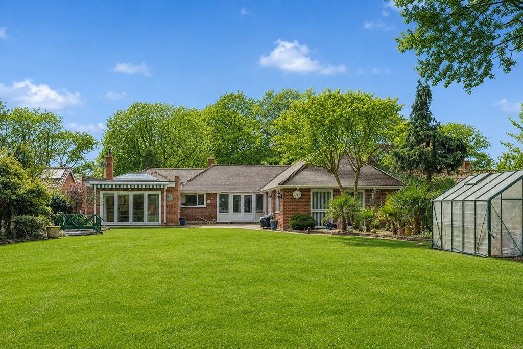 Property photo 2 of 18