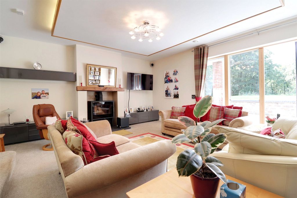 Property photo 3 of 26 Picture No. 03