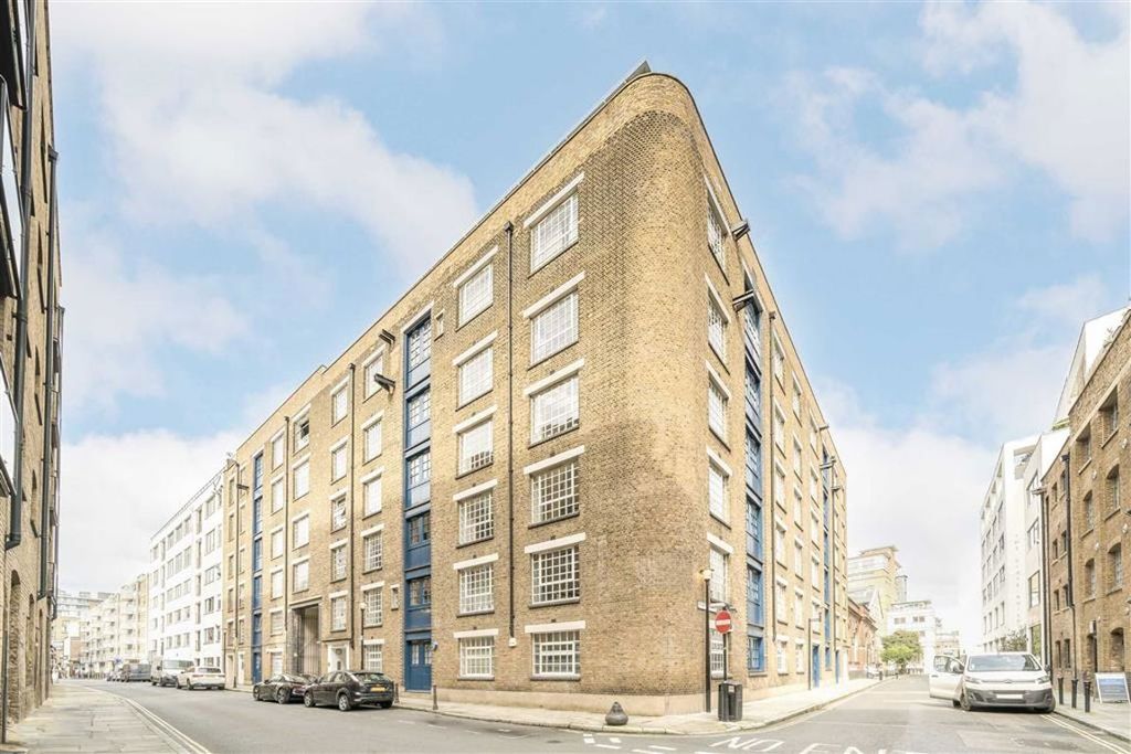 Property photo 1 of 5