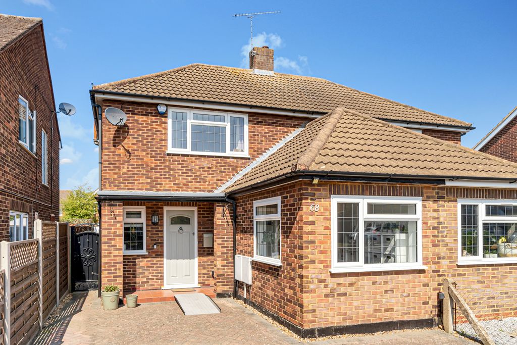 Property photo 1 of 13 Dsc02527
