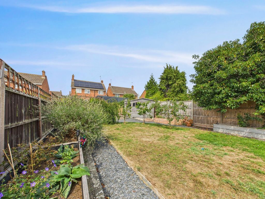 Property photo 2 of 21 Picture No. 23