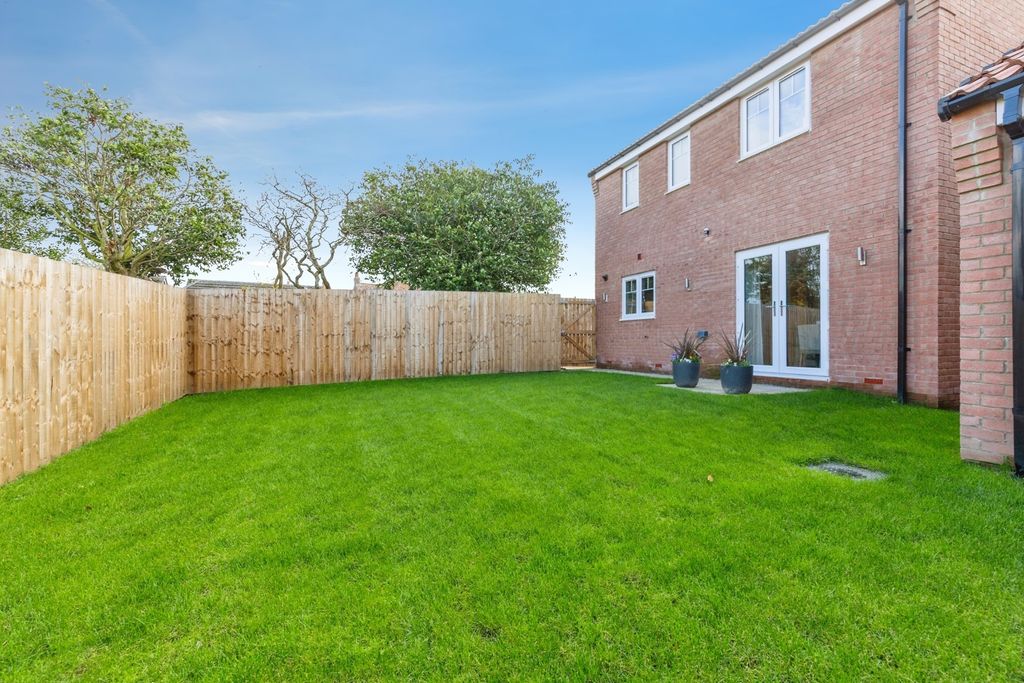 Property photo 3 of 16 Pbox-Img.Jpg