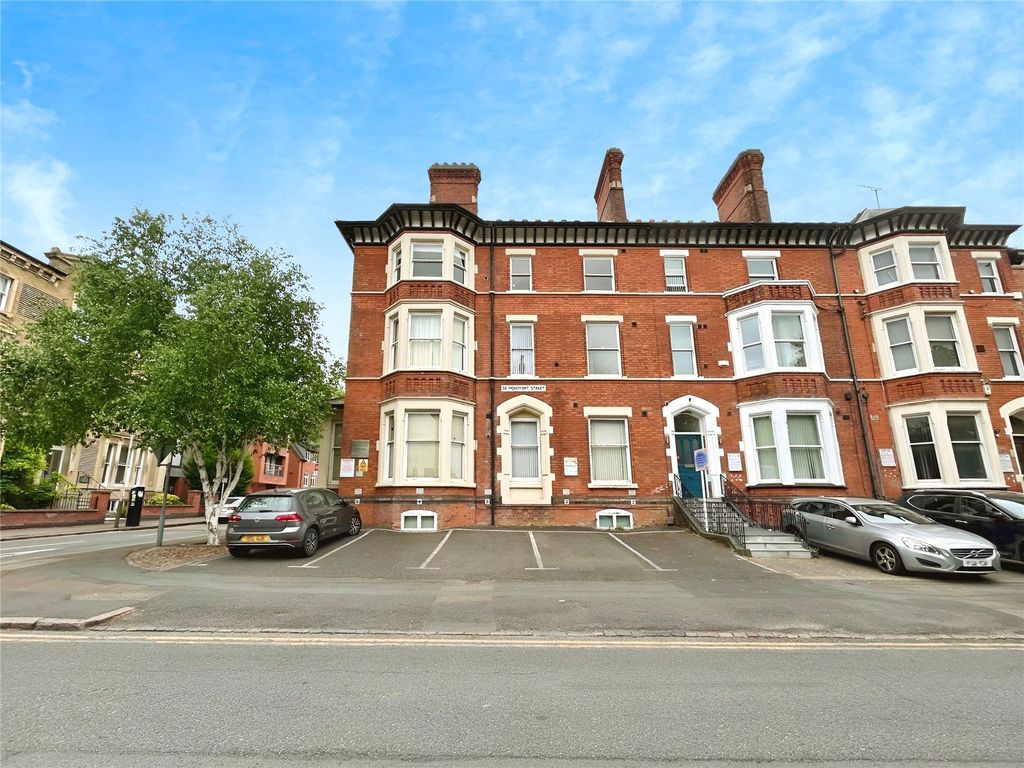 Property photo 1 of 15 Picture No. 06