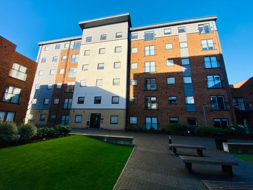 Property photo 1 of 6