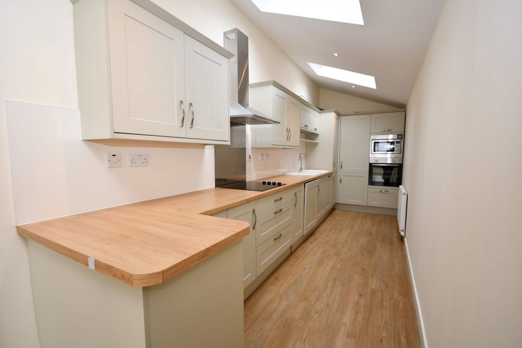 Property photo 2 of 12 Photo