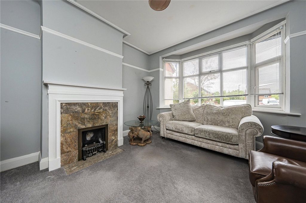 Property photo 2 of 13 Picture No. 02