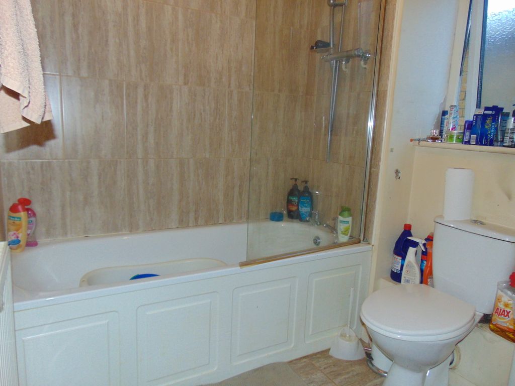 Property photo 2 of 4