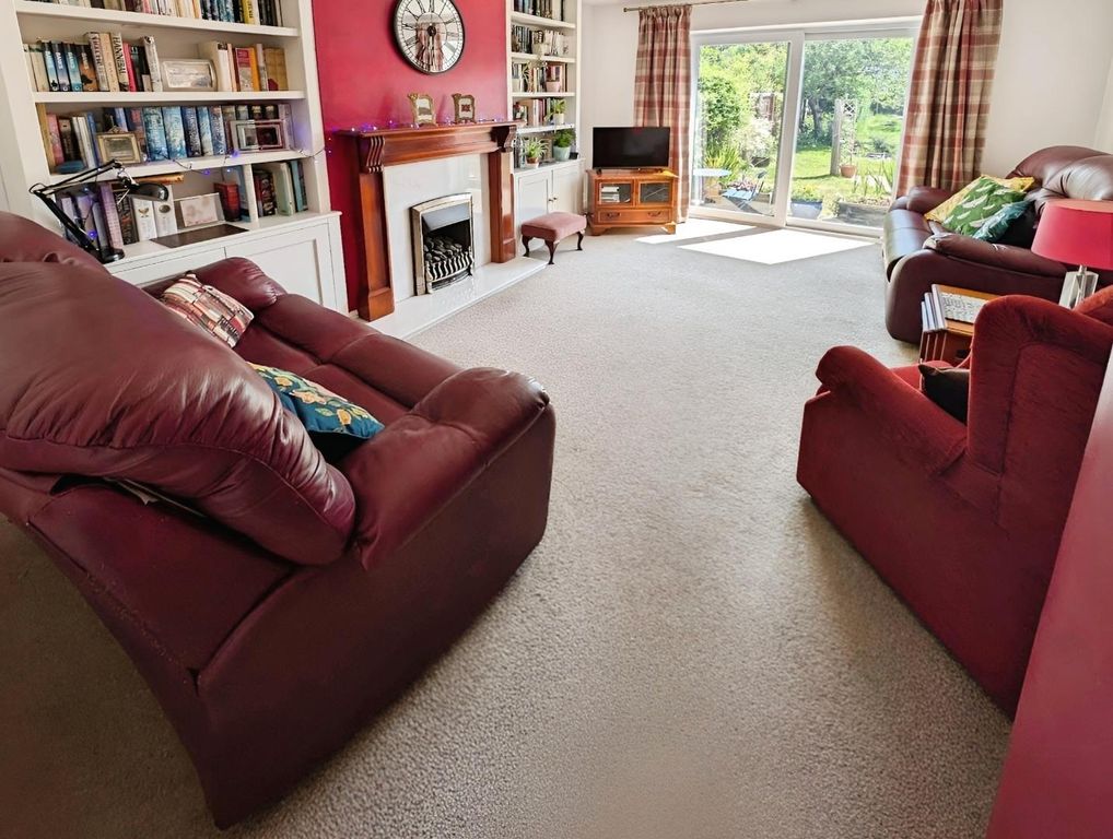 Property photo 2 of 16 User_Edited_Photo-Ede7E9A6_User-Edited-760Da58d-29