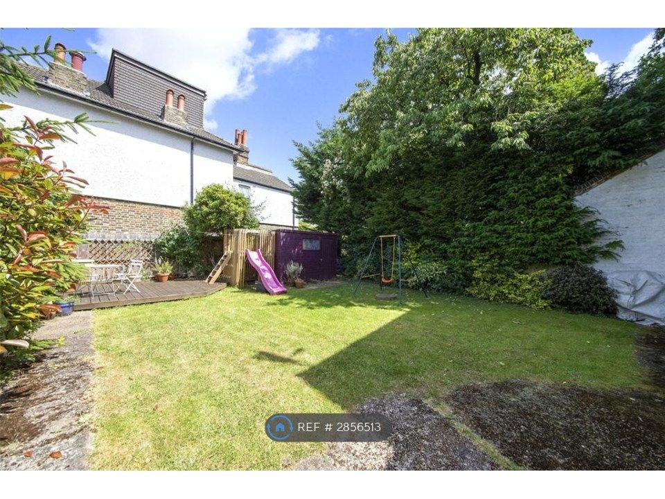 Property photo 2 of 30