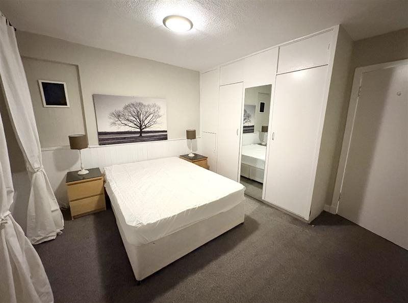 Property photo 1 of 8 50Bab9B2-3894-4Fb6-92d6-0F255d0d08F9