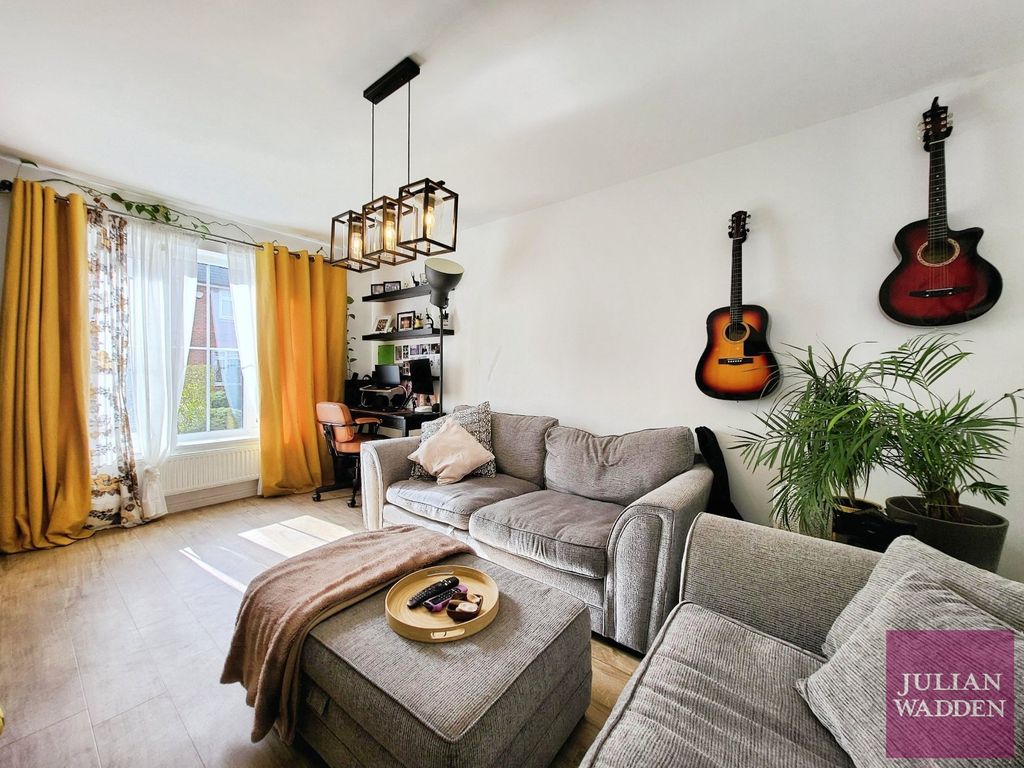 Property photo 2 of 18 Picture 2