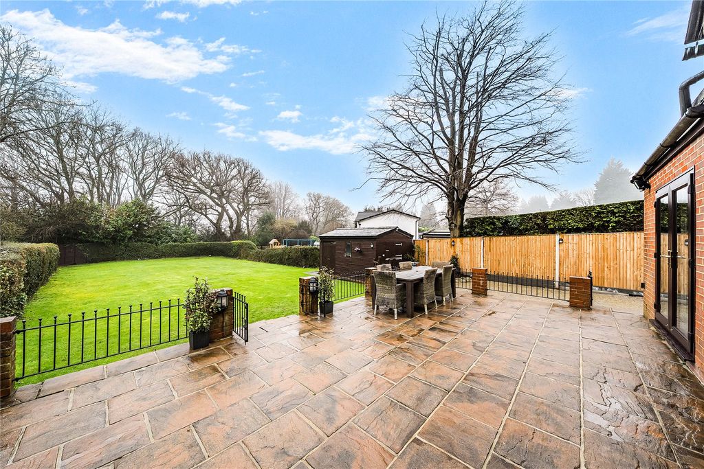 Property photo 3 of 21 Picture No. 04