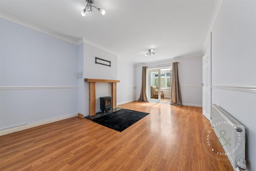 Property photo 2 of 29 Doyle-Avenue-13.Jpg