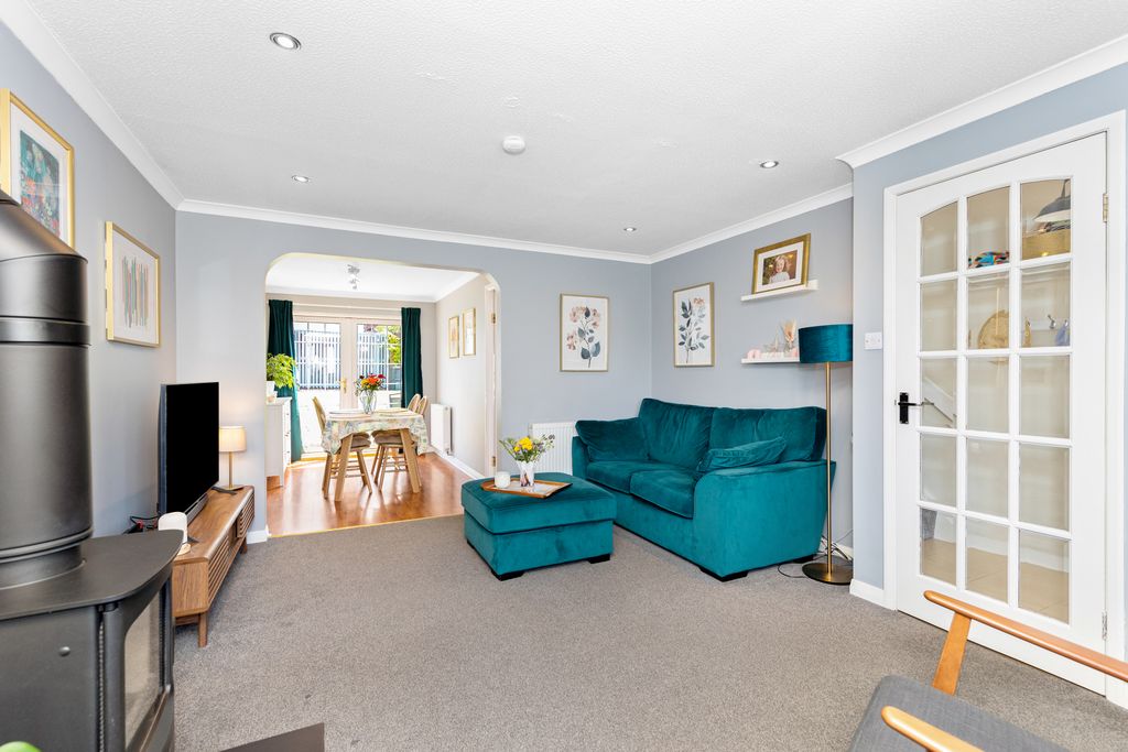 Property photo 3 of 25 Property Image 3