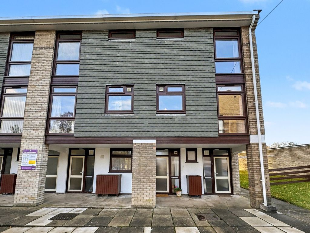 Property photo 1 of 28