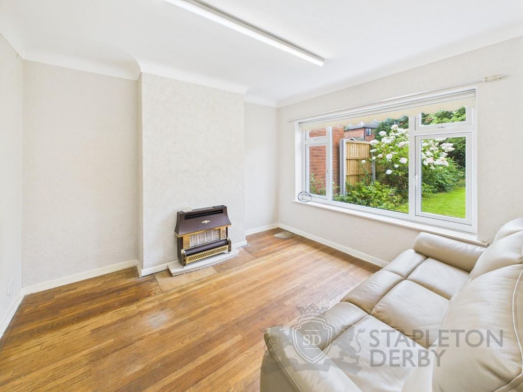 Property photo 3 of 18 Cam04720G0-Pr0106-Still008.Jpg