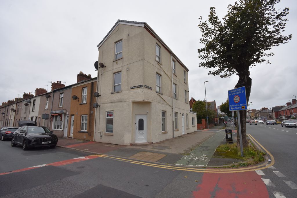 Property photo 1 of 24